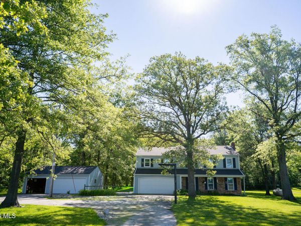 12583 Farmer Mark Road , Mark Center, OH 43536