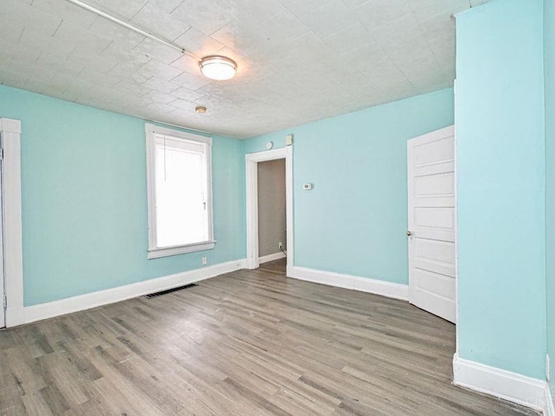303 Walnut Street, Elmwood Place, OH 45216 Photo 11