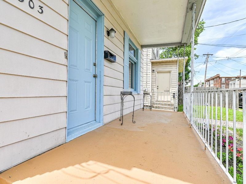 303 Walnut Street, Elmwood Place, OH 45216 Photo 2