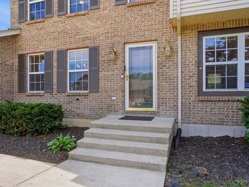 325 Gregorian Drive, Fairfield, OH 45014 Photo 4