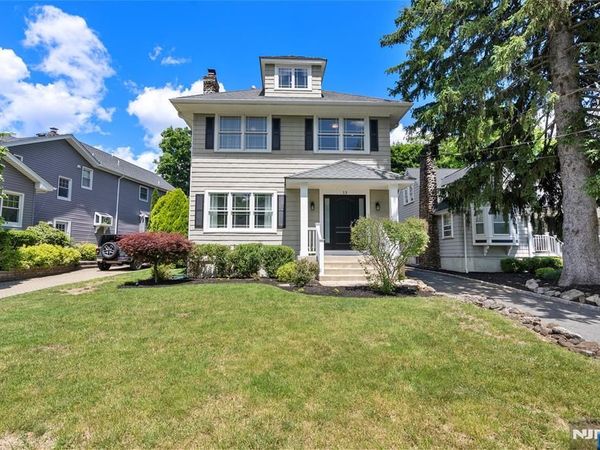 13 Glenview Road, NORTH CALDWELL, NJ 07006