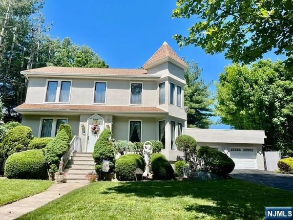 256 Teaneck Road, RIDGEFIELD PARK, NJ 07660
