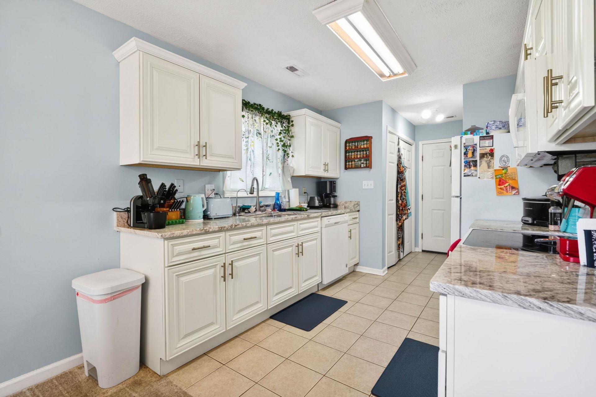 1004 Autumn Dr.  Photo 23