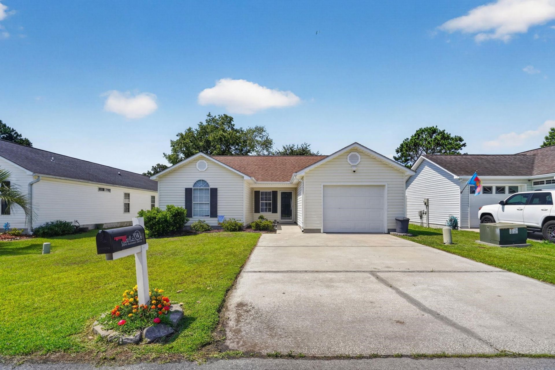 1004 Autumn Dr.  Photo 7