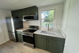 332 Howle Avenue photo 4