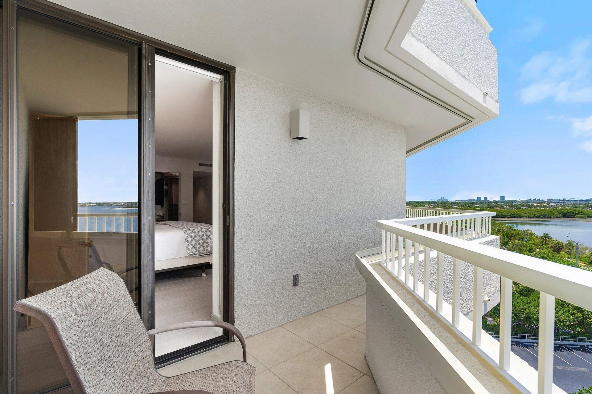 5080 N Ocean Drive, Unit 6c, Singer Island, FL 33404 Photo