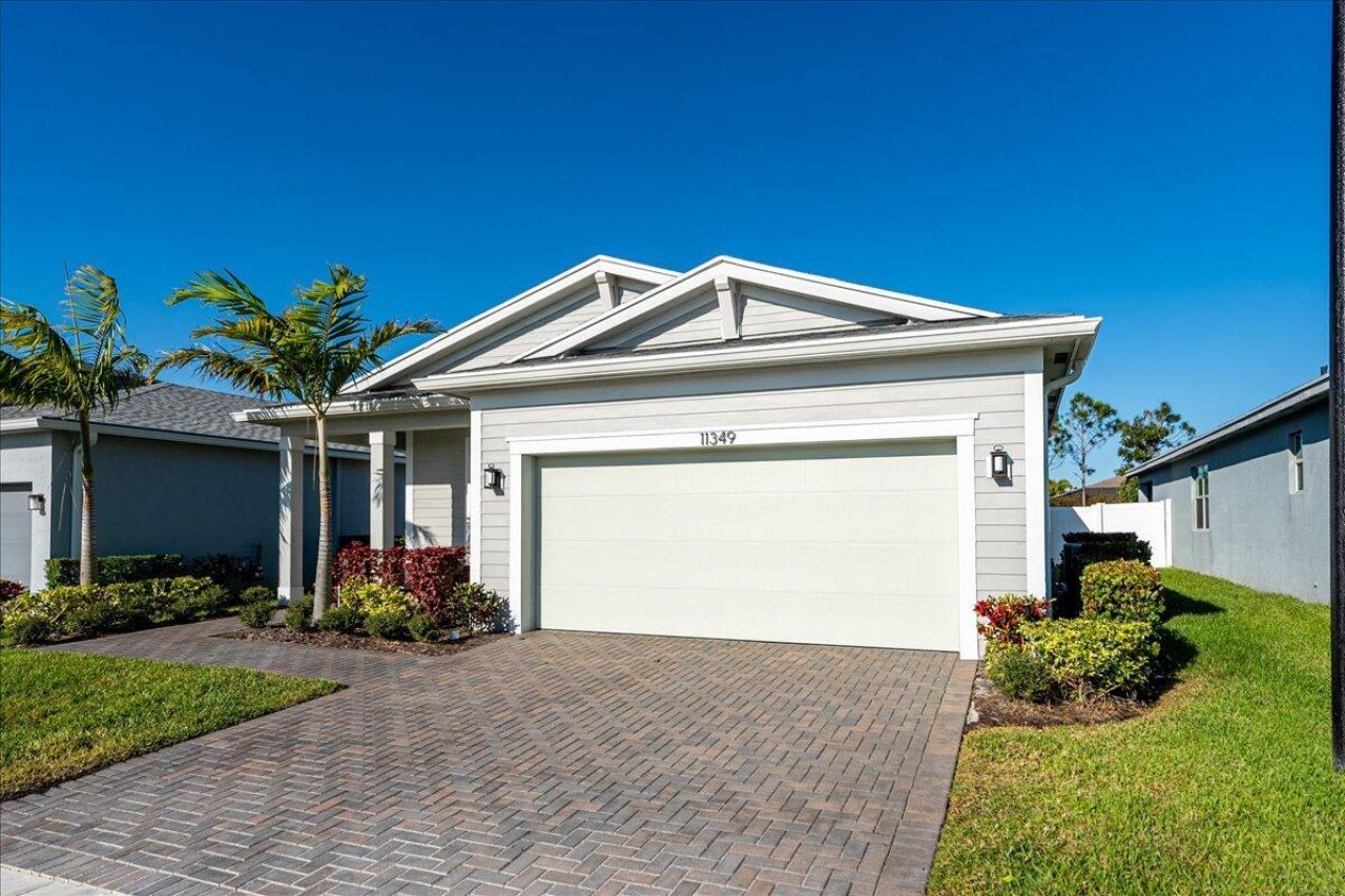 11349 SW Lyra Drive, Port Saint Lucie, FL 34987 Photo