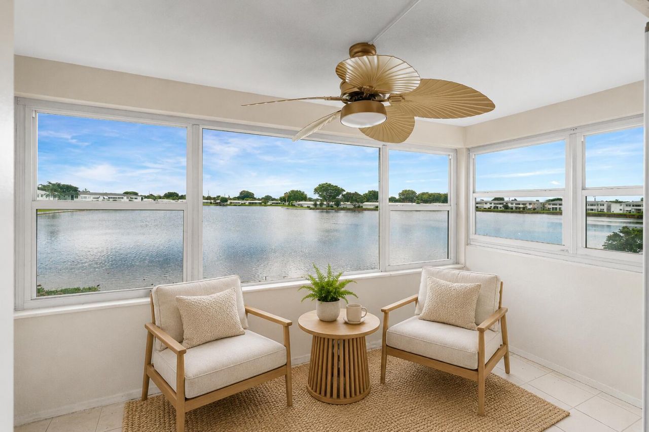 1116 Lake Terrace, Unit 207, Boynton Beach, FL 33426 Photo