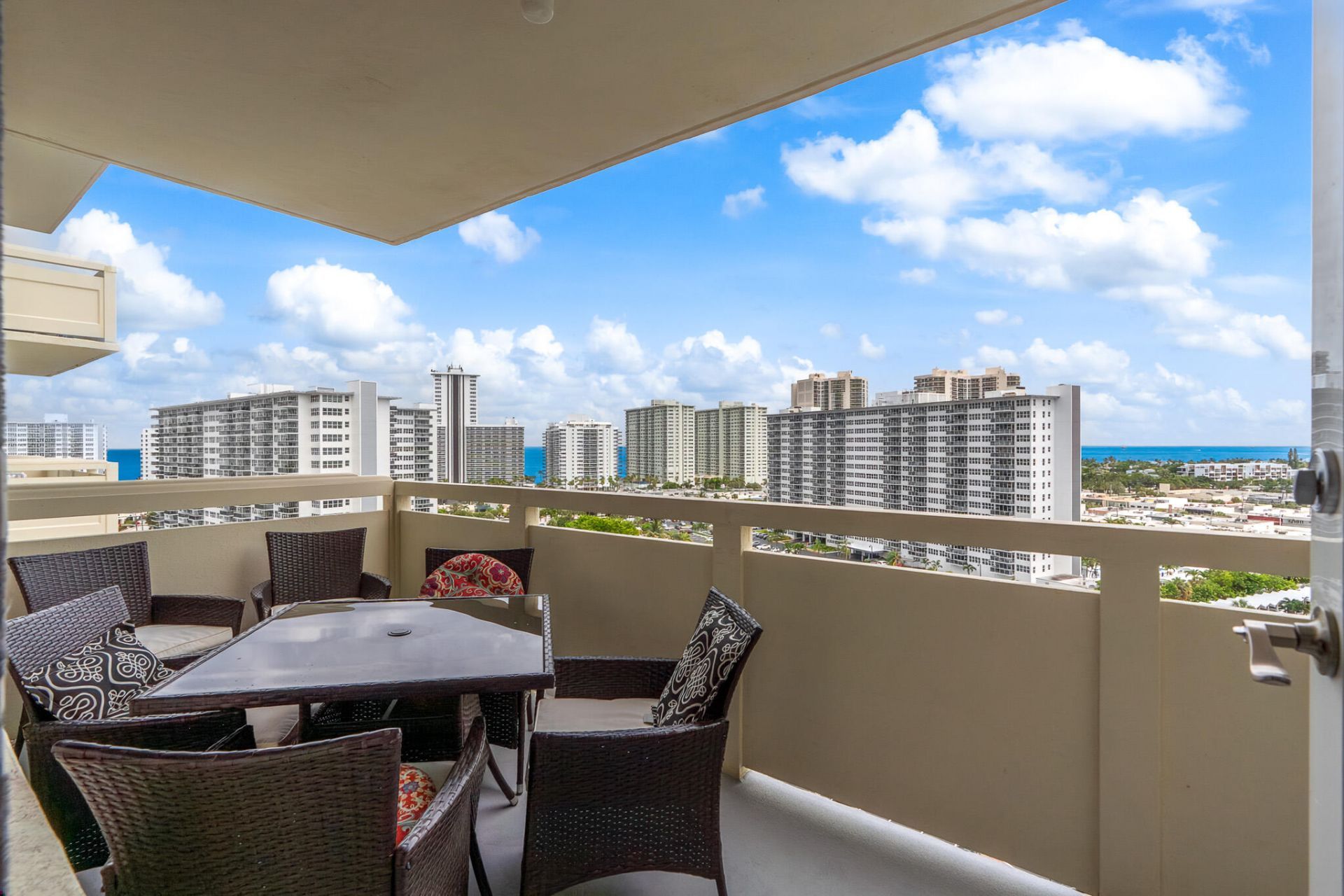 3200 NE 36th Street, Unit 1417, Fort Lauderdale, FL 33308 Photo