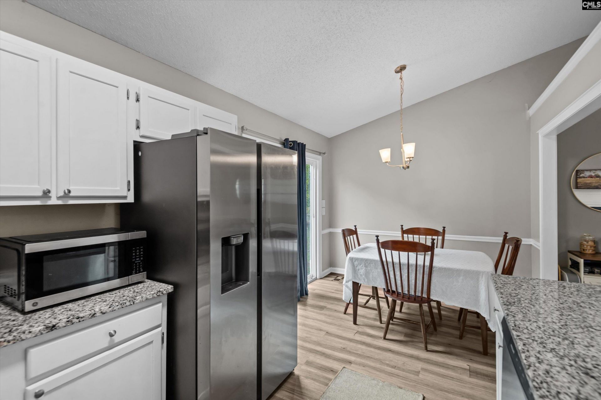 245 Jessica Drive  Photo 11