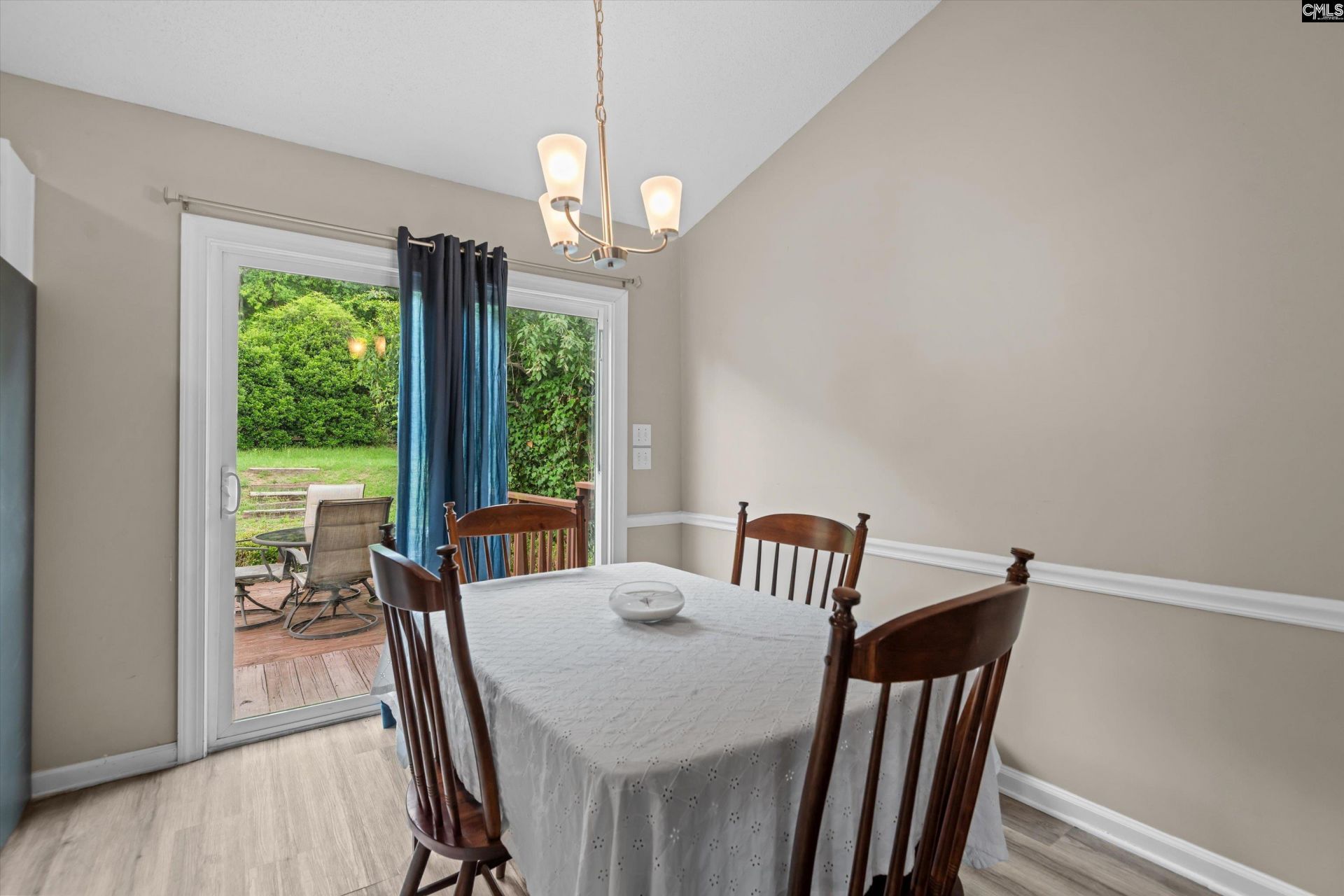 245 Jessica Drive  Photo 12