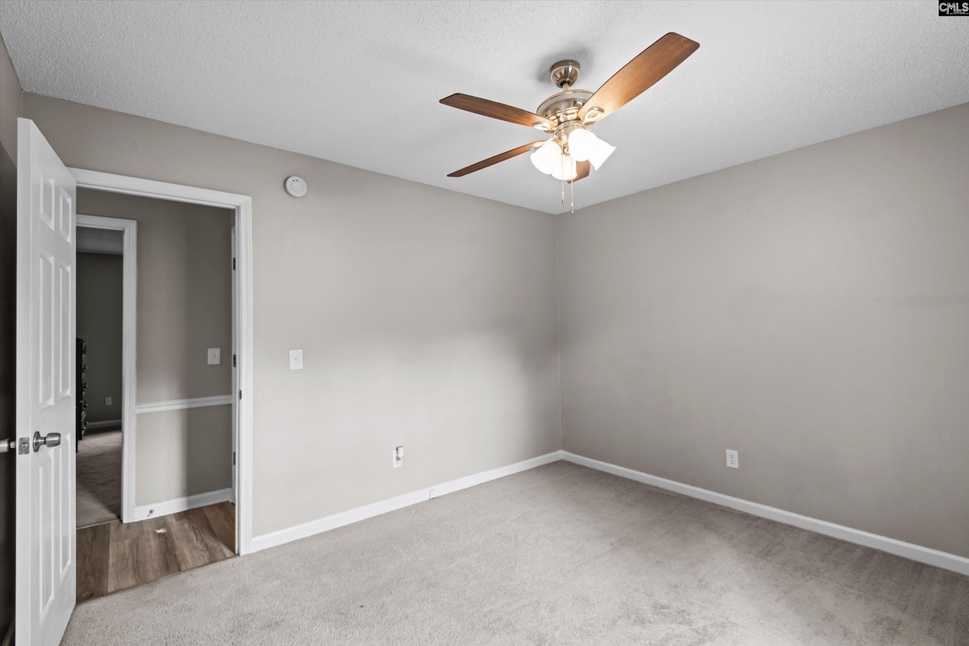 245 Jessica Drive  Photo 18