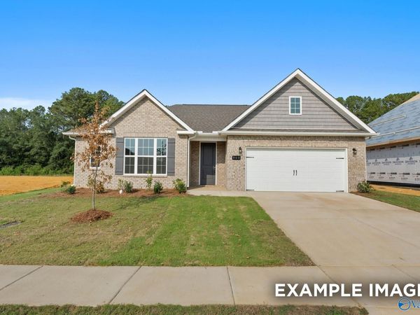 3014 Wayward Drive SE, Decatur, AL 35603