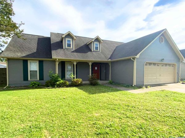 2305 Richmond Street SW, Decatur, AL 35603