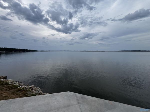 600 County Road 531, Unit 106, Centre, AL 35960
