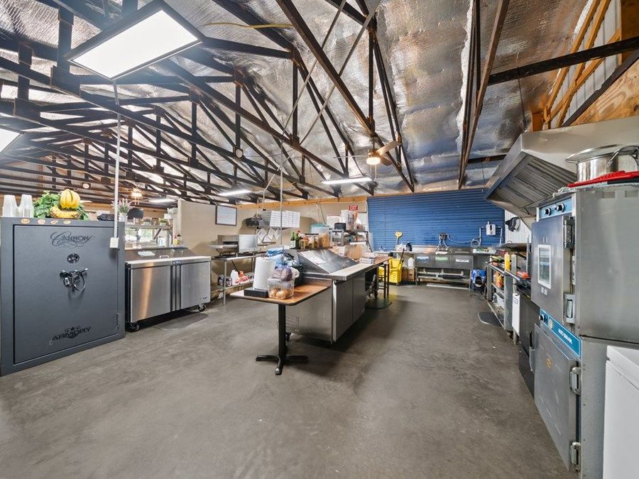 Property Image 37