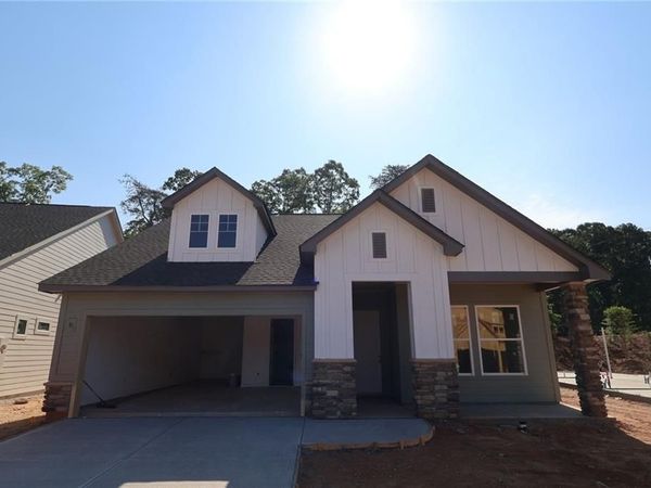 1410 Autumn Lake Drive, Gainesville, GA 30504