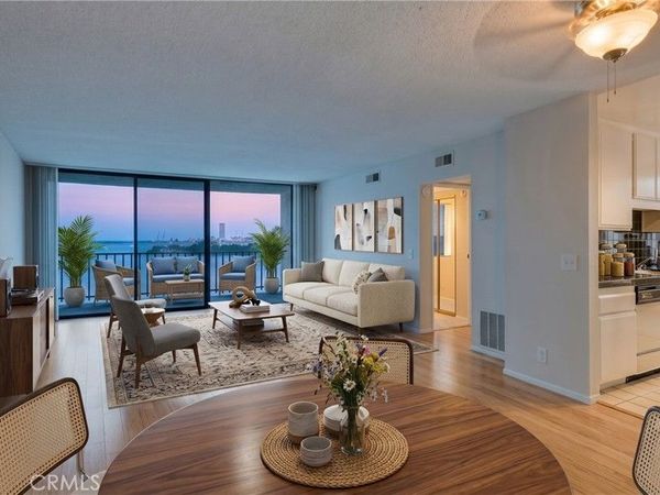 1140 E Ocean , Long Beach, CA 90802