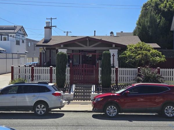 3776 Herbert St , San Diego, CA 92103