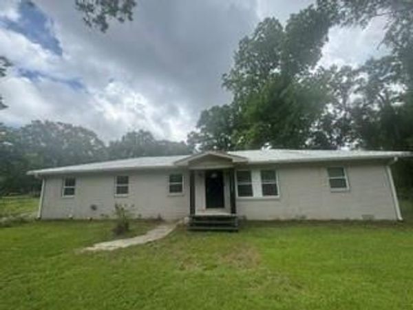8359 Old Pascagoula Road , Theodore, AL 36582