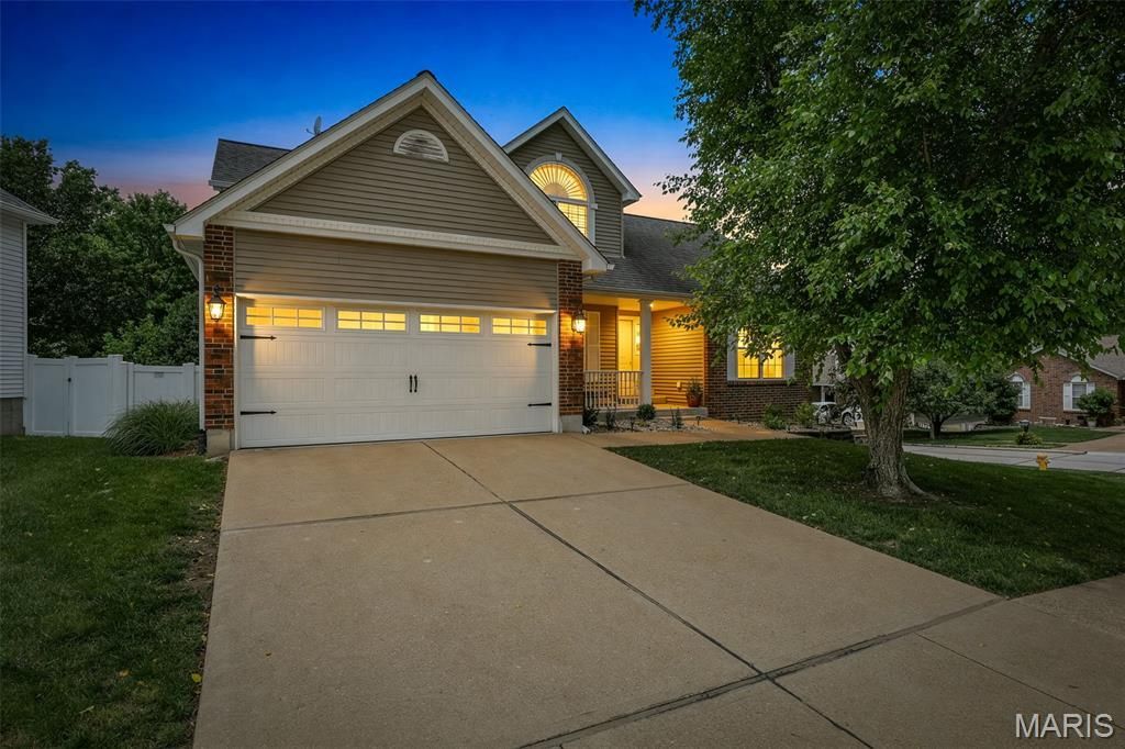601 Winter Hill Circle, Fenton, MO 63026 Main Photo