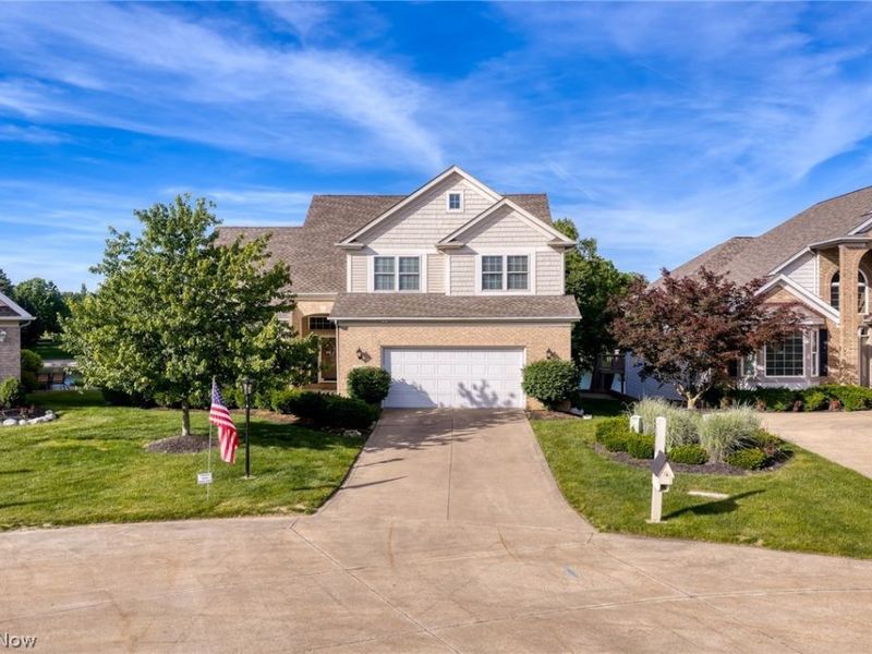 3918 Hedgewood Drive, Medina, OH 44256 Photo 2
