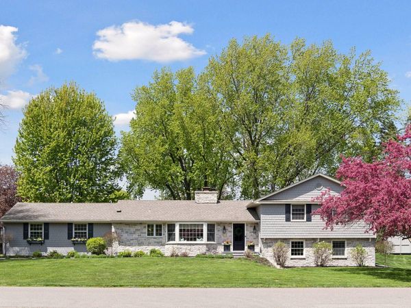 114 Chevy Chase Drive , Wayzata, MN 55391