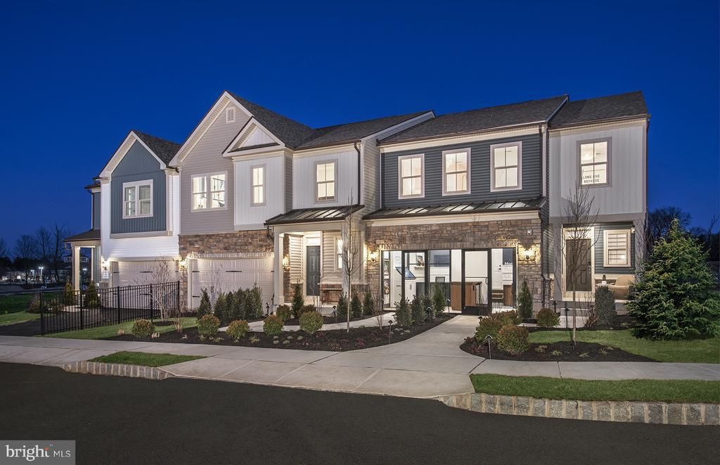 426 ASPEN TRAIL, MAPLE GLEN, PA 19002