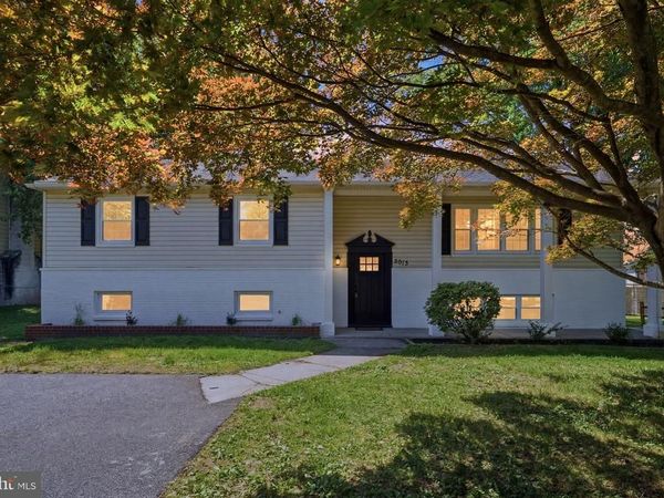 2815 ATLANTIC AVENUE, BENSALEM, PA 19020