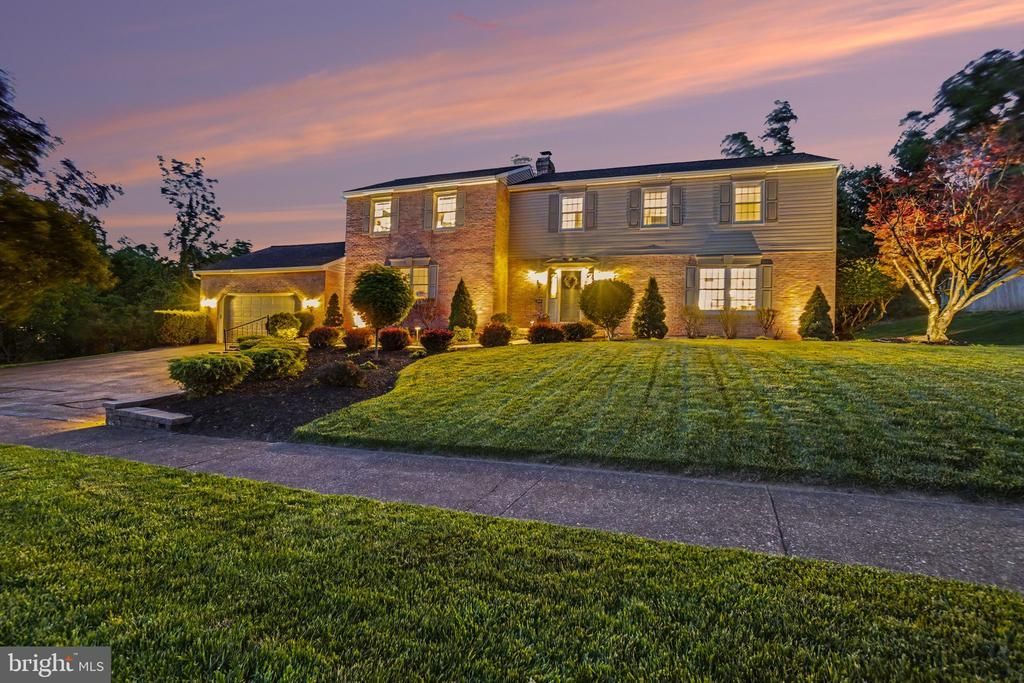 2265 FOREST HILLS DRIVE, HARRISBURG, PA 17112