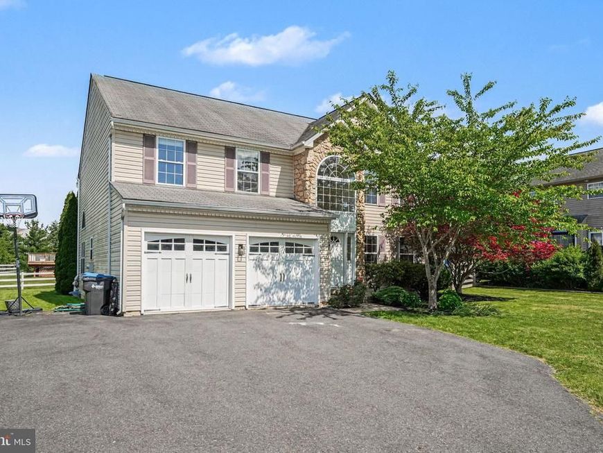 1163 Pheasant Run, Quakertown, PA 18951 Main Photo