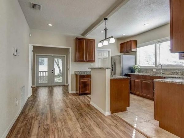 3625 E MOHAWK AVENUE, TAMPA, FL 33610