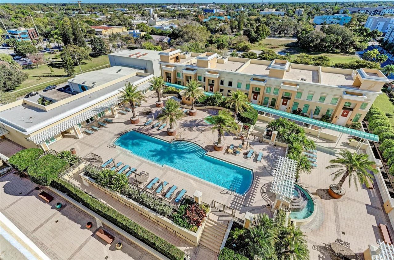 800 N Tamiami Trail, Unit 212, Sarasota, FL 34236 Photo
