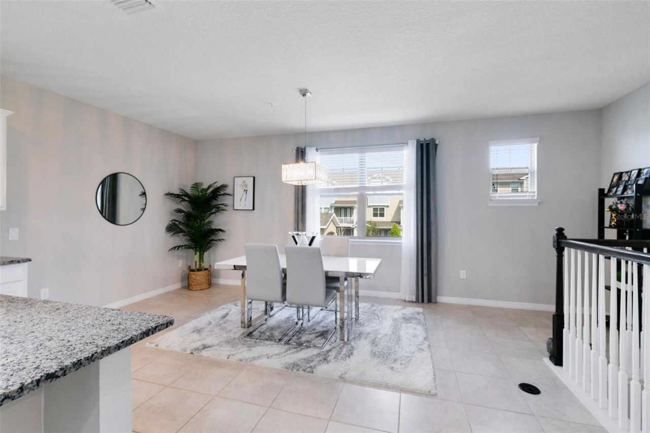 586 Piazza Point, Oviedo, FL 32765 Photo