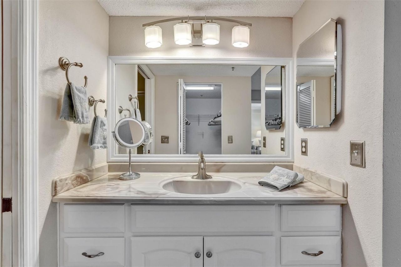 6507 Stone River Road, Unit 102, Bradenton, FL 34203 Photo