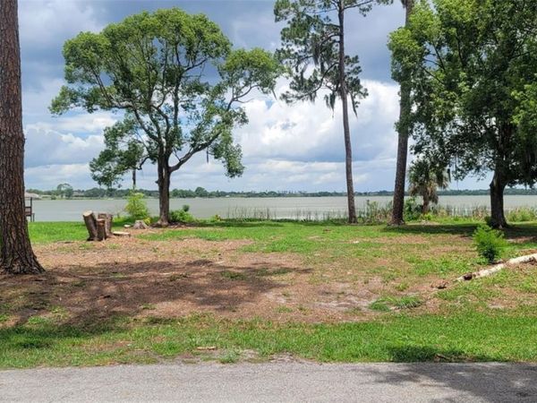 4220 LAKE MARIANNA DRIVE , WINTER HAVEN, FL 33881