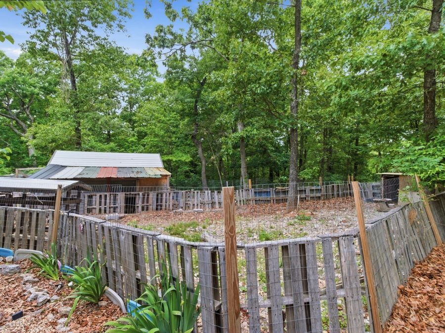 Property Image 37
