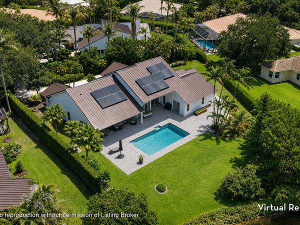 10290 SE Banyan Way, Tequesta, FL 33469