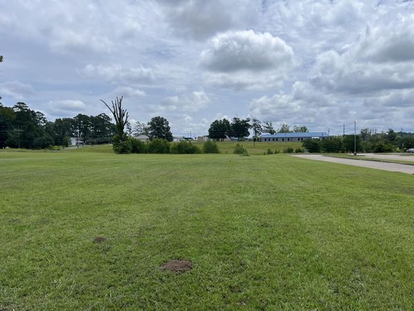 TBD 10th, Leesville, LA 71446