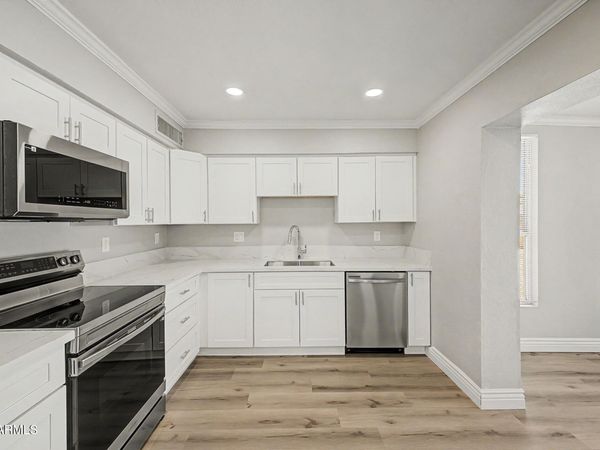 6746 W ORANGE Drive, Glendale, AZ 85303