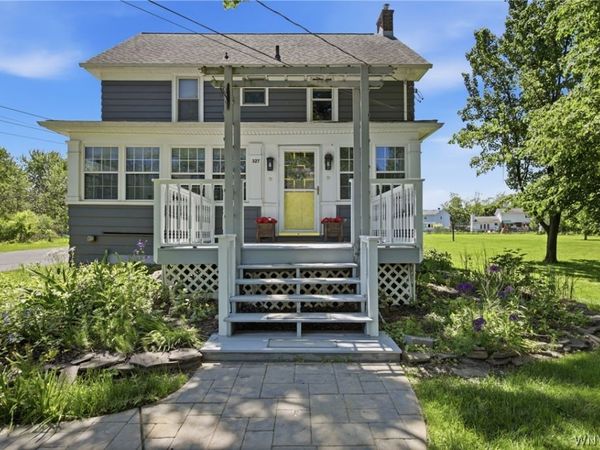 327-329 S Ellicott Creek Road , Buffalo, NY 14228
