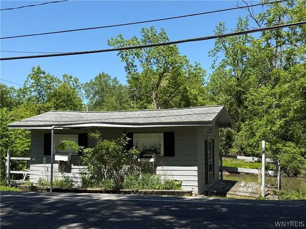 342 S Ellicott Creek Road , Buffalo, NY 14228