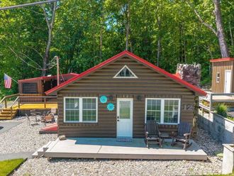 12 Whitney Drive Averill Park, NY 12123
