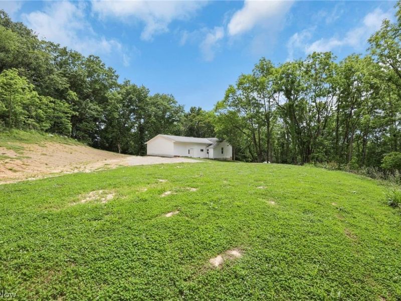 3815 Dillon Falls Road, Zanesville, OH 43701 Photo 44