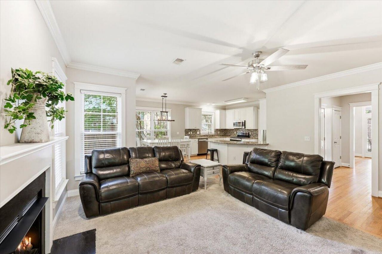 142 Marshside Drive Photo 13