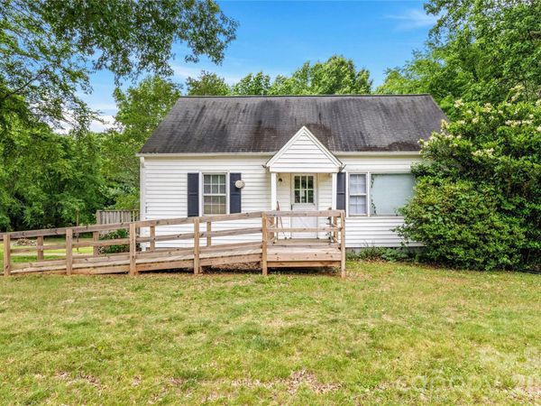 141 Vanzant Road , Mocksville, NC 27028