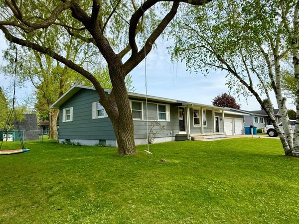 1335 Greenwich Street, Manistee, MI 49660