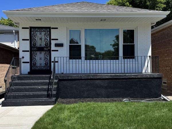 7349 S Honore Street , Chicago, IL 60636