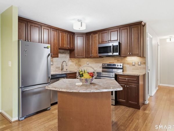 2218 Harbor View, Unit 2218, Rocky Hill, CT 06067
