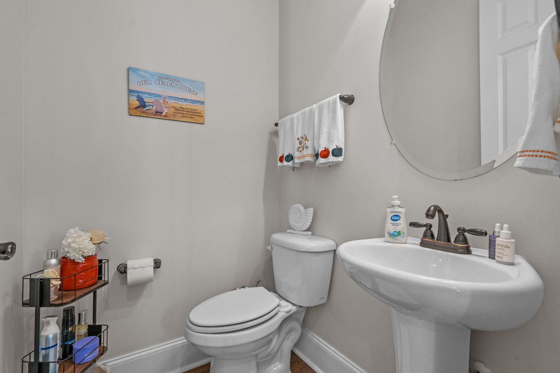 927 Iris St. Photo 37